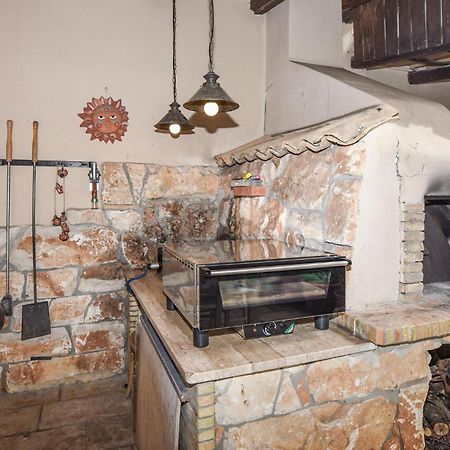 Cozy Home In Siracusa With Kitchen Syrakusa Exteriör bild